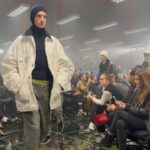 Paola Locatelli Instagram - entre le bureau et la nature @prada #FW24 Milano, Italia