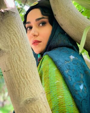 Parinaz Izadyar Instagram - جیران سوگلی قبله عالم 👸🏻
@jeyranseries_official