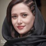 Parinaz Izadyar Instagram – بيست و يكمين جشن خانه سينما 
makeup 💄 @saye_gholami 
عكاسان عزيز روى عكسها تگ شدن 📷