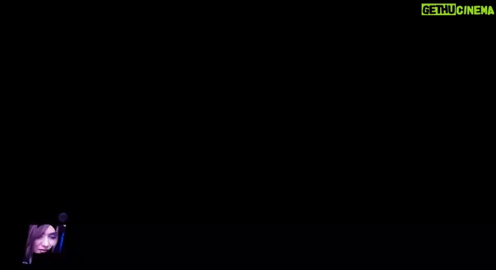 Parinaz Izadyar Instagram - چه صبح قشنگى رو با اين ويديو شروع كردم .. ♥️ فن پيج هاى نازنينم از تك تكتون چه اونايى كه تو ساخت و انتشار اين ويديو شريك بودن چه اونايى كه نبودن ممنونم ، به خاطر تمام روزها و سالهايى كه كنارم بودين خدا رو شكر ميكنم 🙏🌹