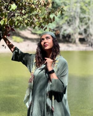 Parinaz Izadyar Instagram - یک سال دیگه هم گذشت 🎈
ممنونم از عزیزانی که تولدم رو تبریک گفتن ♥️
۱۴۰۱/۶/۸
