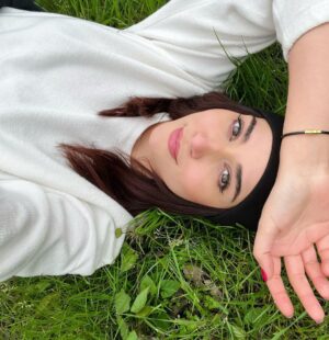 Parinaz Izadyar Instagram - 🍃