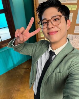 Park Bo-gum Instagram - #에이스침대 는 ACE다👨🏻‍🏫
