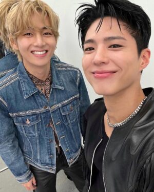 Park Bo-gum Instagram - BEHIND THE SCENES

#CELINE #CELINEBYHEDISLIMANE #BOGUMXCELINE