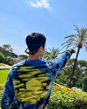 Park Bo-gum Instagram - SUNRISE TO SUNSET 

#CELINEHOMME
#CELINEBYHEDISLIMANE