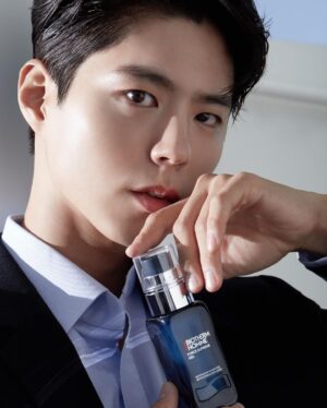 Park Bo-gum Instagram - The Blue Beauty (R)evolution

#BIOTHERM #LiveByBlueBeauty 
#비오템옴므 #포스수프림 
#바다식목일