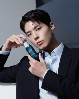 Park Bo-gum Instagram - The Blue Beauty (R)evolution

#BIOTHERM #LiveByBlueBeauty 
#비오템옴므 #포스수프림 
#바다식목일