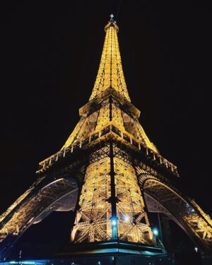 Park Bo-gum Instagram - MIDNIGHT IN PARIS 

#CELINEHOMME #CELINEBYHEDISLIMANE