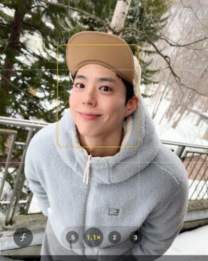 Park Bo-gum Instagram - 지난밤에 눈이 소오복이 왔네☃️