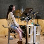 Park Eun-bin Instagram – 🎼오늘은 또 어떤 일이~🌊 #무인도의디바 10회🥹👍 밤 9시 20분 본방사수 부탁드립니다☺️🙏