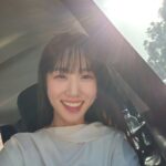 Park Eun-bin Instagram - 저는 오늘 대만에서 #무인도의디바 7회 볼 겁니다☺️🫶 in Taipei📺 잠시 후 9시20분에 본방사수 부탁드려용😘❣️