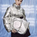Park Eun-bin Instagram - #광고 #ToryBurchFW23 캠페인 화보를 새롭게 공개합니다! 타임리스한 아이템들로 완성한 가을 겨울룩⚡️ 토리버치와 함께 따듯한 가을 겨울 보내시길 바랄게요 ! ❣️ #ToryBurch #토리버치 @toryburch 🧤