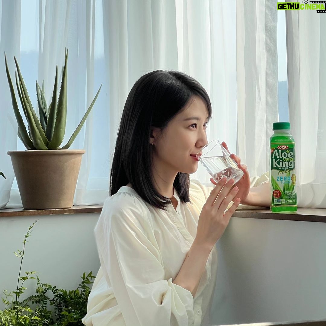 Park Eun-bin Instagram - #광고 몽글몽글~🪴 #OKF #알로에베라킹 💚