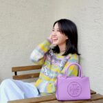 Park Eun-bin Instagram – #광고 Everyday, the Ella Bio Tote💜🤍💚💛 

#ToryBurchSS23 #ToryBurchBags 
#ToryBurch #토리버치 🌼