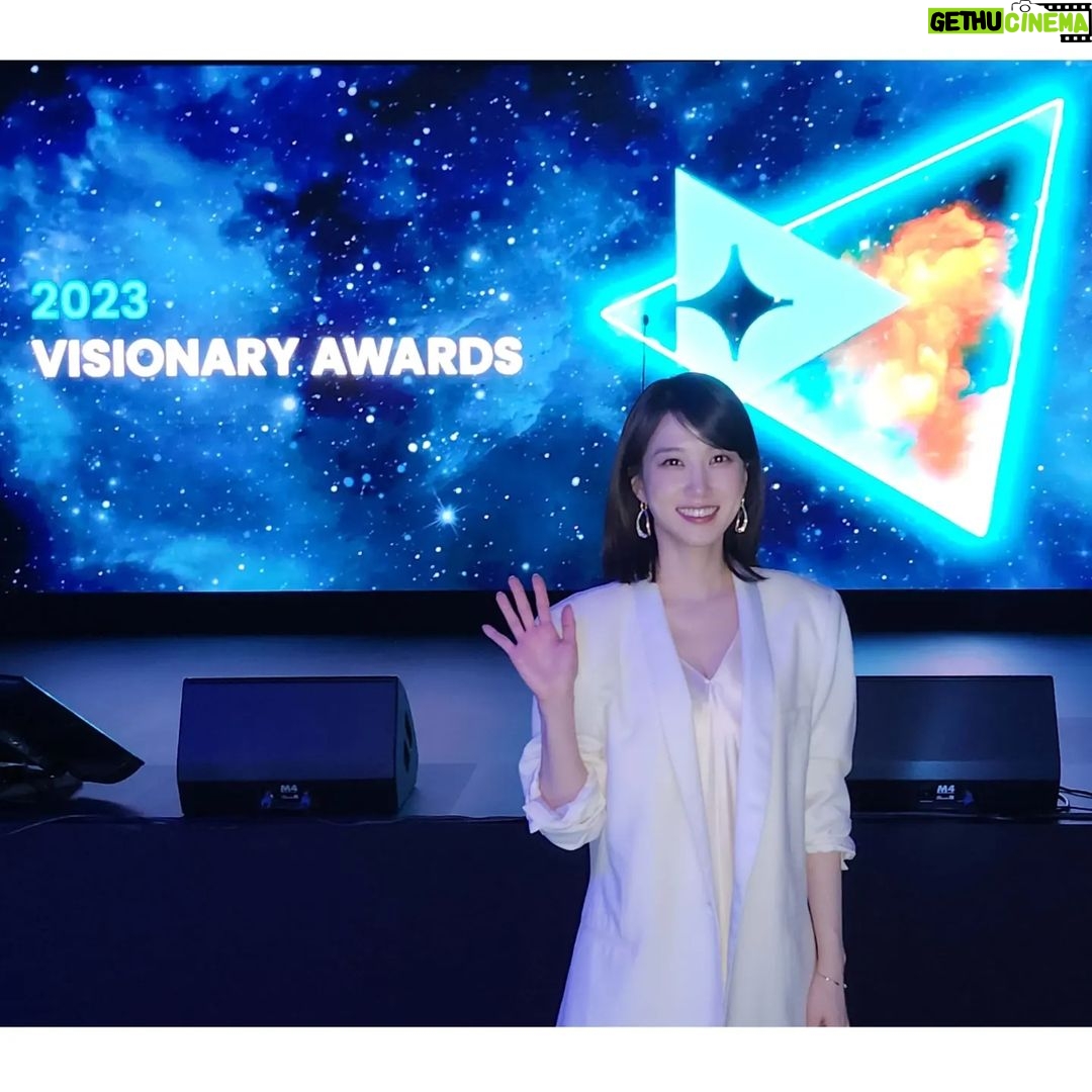 Park Eun-bin Instagram - 2023 Visionary Awards에 다녀왔습니다🏆 참 좋은 시간이었습니다💫 비저너리로 선정해주셔서 영광입니다🙏 감사합니다🤍🖤🤍🖤