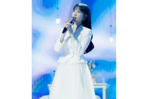 Park Eun-bin Instagram - 대단히 신나고 즐겁고 행복으로 빼곡했던 #은빈노트_빈칸 💌
첫 빈칸은 아주아주 기뻤습니다💘 감사합니다 여러분😍🫶 사랑해요!!!