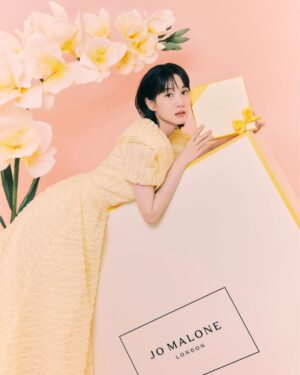 Park Eun-bin Instagram - Park EunBin with Jo Malone London Fragrance.
#EnglishPearAndFreesia #조말론런던 🌼