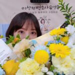 Park Eun-bin Instagram - #이상한변호사우영우 블루레이 코멘터리를 잘 끝냈습니다! 🔇🙅‍♀️ 🔊🙆‍♀️ 4연속 블루레이 코멘터리에 참여할 수 있게 많은 성원 보내주신 팬분들께 감사 인사 드립니다🥰 여러분들 생각하며 최선을 다해 이야기 나누고 왔어요🤗🐬! 이렇게 또 마무리짓네요💫 우영우를 오래 간직해주세요 여러분💝 많이 많이 고맙습니다🫂💛