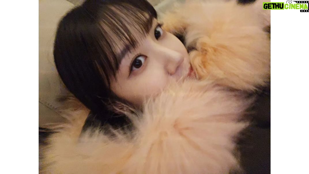 Park Eun-bin Instagram - #광고 힘내라는 말 대신 #정관장 ❤️ @kgc_official_ 다가오는 설 연휴, 행복하고 건강하게 보내세요💋❤️