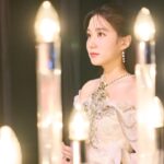 Park Eun-bin Instagram – 목하로 가득 채운 2023년을 잘 보냈습니다🌞⭐️
꿈밖에 가진 게 없던 목하를 만나
마음껏 꿈꾸고 소중한 것들을 얻는 시간이었습니다.
그 무엇도 결코 헛된 건 없다는 걸 느끼는 나날이었습니다. 무인도에서의 삶이 목하의 삶의 흐름을 유예시키긴 했지만 결코 정체되었던 건 아니었음을🍀✨️ 

꿈을 가지고 만난 모든 사람이 결국 다 목하에게 보물이 되었어요🎁 모두가 꿈으로 인해 빛나고, 또 서로를 빛낼 수 있길 저와 목하가 있는 힘껏 응원하겠습니다✊️
이 작품은 제게 우연이 아니라 필연이었음을🍀✨️ 

목하와 함께 모든 과정을 지나왔던 분들께 정말 감사합니다🙇‍♀️ 덕분에 행복했고, 덕분에 빛날 수 있었습니다🌟
#무인도의디바 를 함께해주신 모두에게❗️
유효한 사랑을 보내고 싶습니다🥰‼️ 
오래오래 기억하고 간직해주세요🙏👍 

#무인도의디바 #CastawayDIVA
#231028_231203
#서목하_안녕 🥹🩵💙