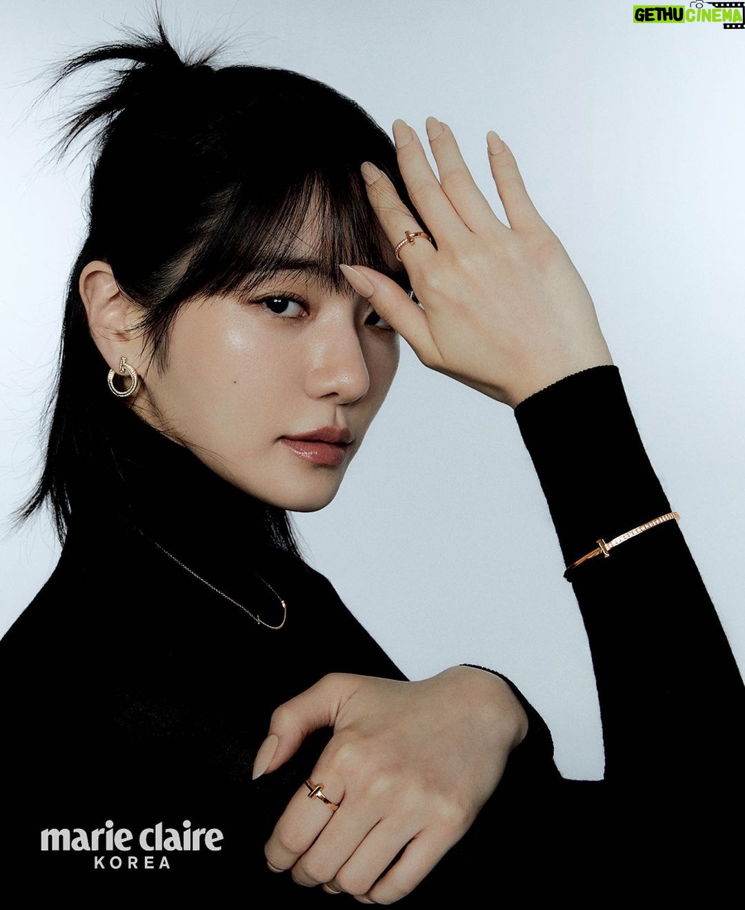Park Gyu-young Instagram - @marieclairekorea @tiffanyandco