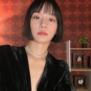 Park Gyu-young Instagram - 😎 #celebrity  @netflixkr