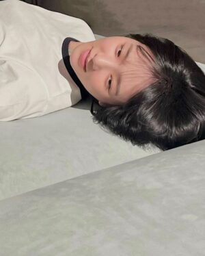 Park Gyu-young Instagram - 🧘🏻‍♀️ #celebrity