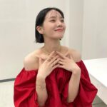 Park Gyu-young Instagram - See you on NETFLIX 👩🏻 @netflixkr #celebrity