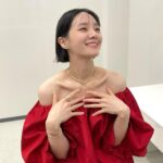 Park Gyu-young Instagram - See you on NETFLIX 👩🏻 @netflixkr #celebrity