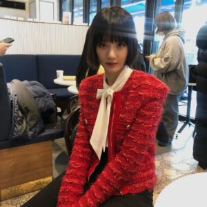 Park Gyu-young Instagram - 😎 #celebrity  @netflixkr