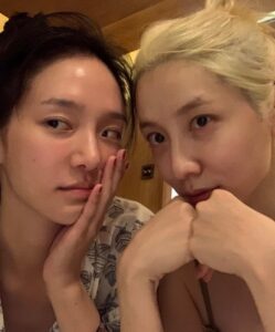 Park Gyu-young Instagram - 🌴👋🏻