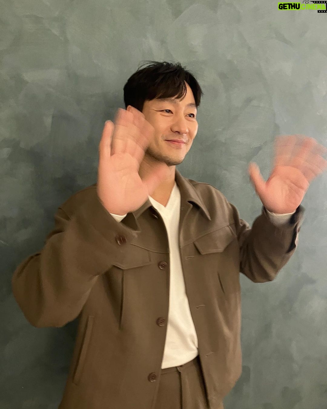 Park Hae-soo Instagram - #종이의집_공동경제구역 #MoneyHeistKorea_JointEconomicArea #베를린 #BERLIN 12월 9일 공개 @netflixkr #넷플릭스