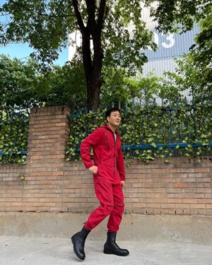Park Hae-soo Instagram - ✌
#종이의집_공동경제구역
#MoneyHeistKorea_JointEconomicArea
#베를린 #BERLIN
@netflixkr #넷플릭스
