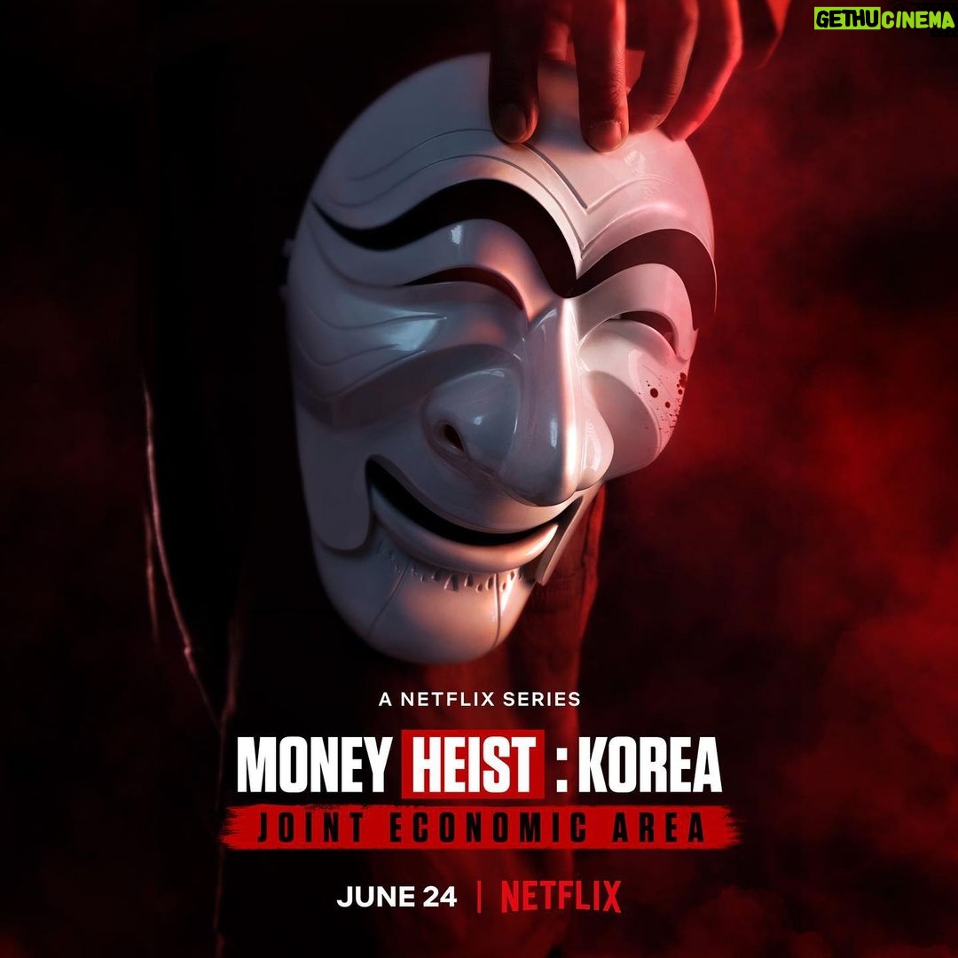 Park Hae-soo Instagram - #종이의집_공동경제구역 #MoneyHeistKorea_JointEconomicArea #베를린 #BERLIN 6월 24일 공개 @netflixkr #넷플릭스