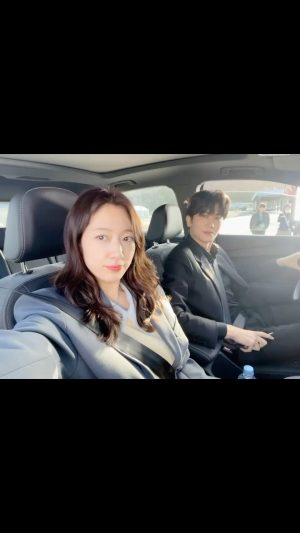 Park Hyung-sik Instagram - 정우하늘 Yo😎