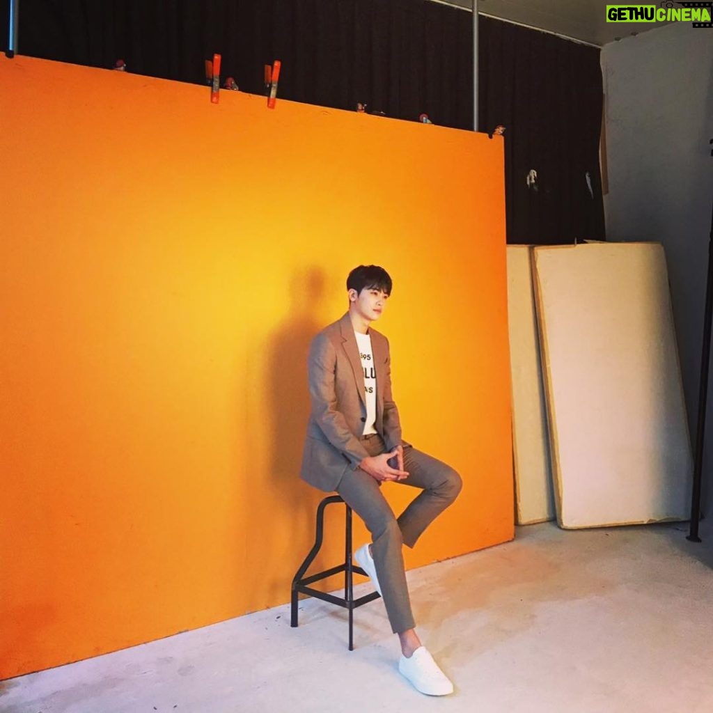 Park Hyung-sik Instagram - 📷