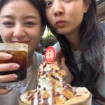 Park Ji-hyo Instagram - 엄니아부지의 세 금쪽이들