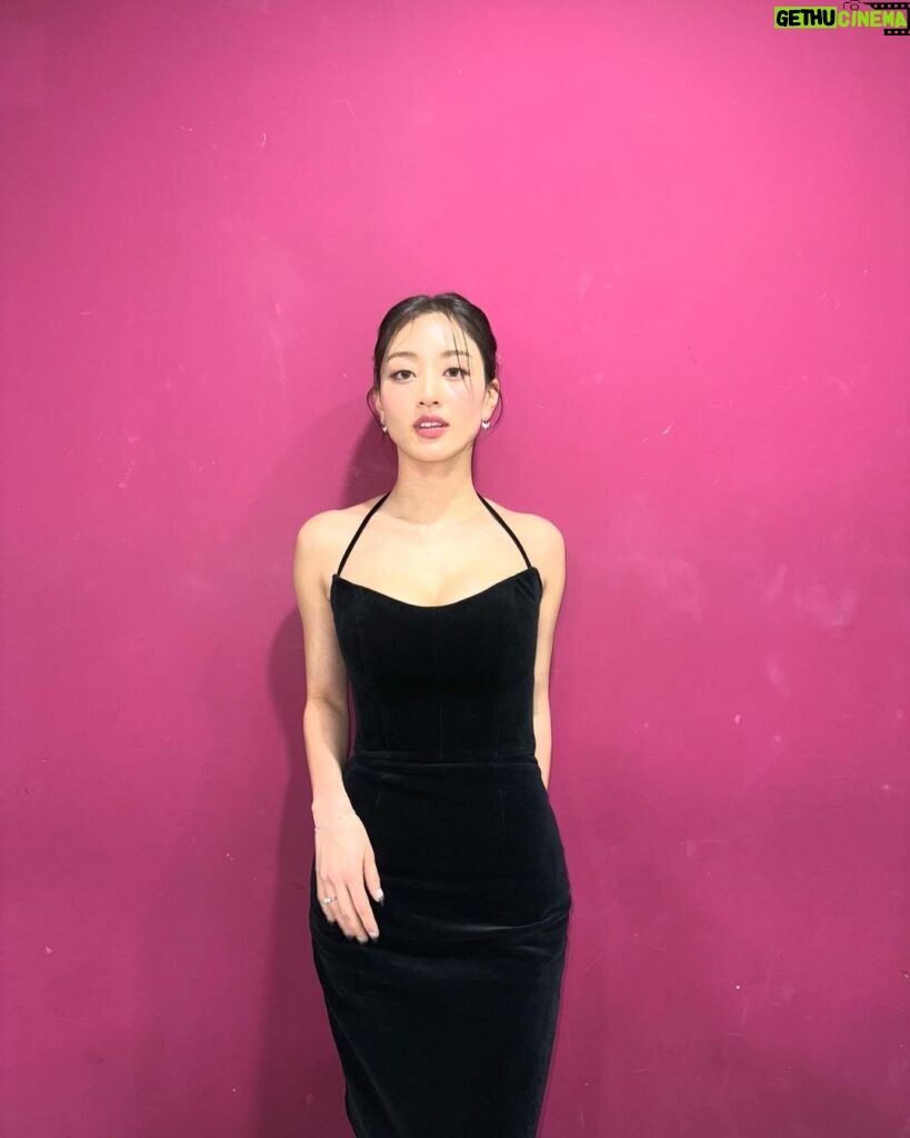 Park Ji-hyo Instagram - 박죠 연예대상 체험기✨