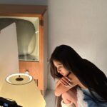 Park Ji-hyo Instagram - 🐈‍⬛