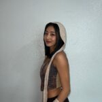 Park Ji-hyo Instagram - 인기가요까지이🔥