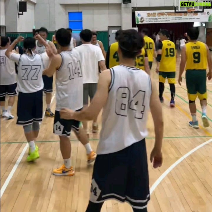 Park Jin-young Instagram - #JYPbasketball #JYPark #DongjakgucupChampionship #동작구배농구대회우승 우승! 우리 아티스트들은 빌보드 1위, 전 동작구배 1위, 근데 솔직히 이게 좀 더 흥분됨^^♡ Championship! Our artists are no.1 in Billboard, I'm no.1 in Dongjakgu, but honestly...this is more exciting:)♡