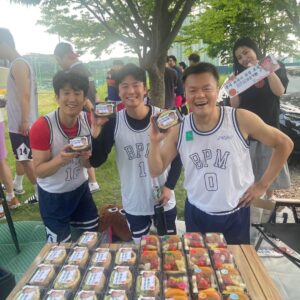 Park Jin-young Instagram - #JYPbasketball 
#남양주시장기배농구대회
#NamyangjuMayerCupBasketballTournament
#BPM농구팀
#BPMbasketballteam

팬분들과 멤버들 덕분에 4강 진출!
내일 우승 도전!!

Thanks to our fans and teammates, on to the final 4! Seeking to win it all tomorrow!!