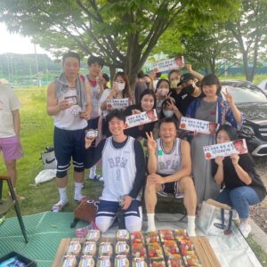 Park Jin-young Instagram - #JYPbasketball 
#남양주시장기배농구대회
#NamyangjuMayerCupBasketballTournament
#BPM농구팀
#BPMbasketballteam

팬분들과 멤버들 덕분에 4강 진출!
내일 우승 도전!!

Thanks to our fans and teammates, on to the final 4! Seeking to win it all tomorrow!!