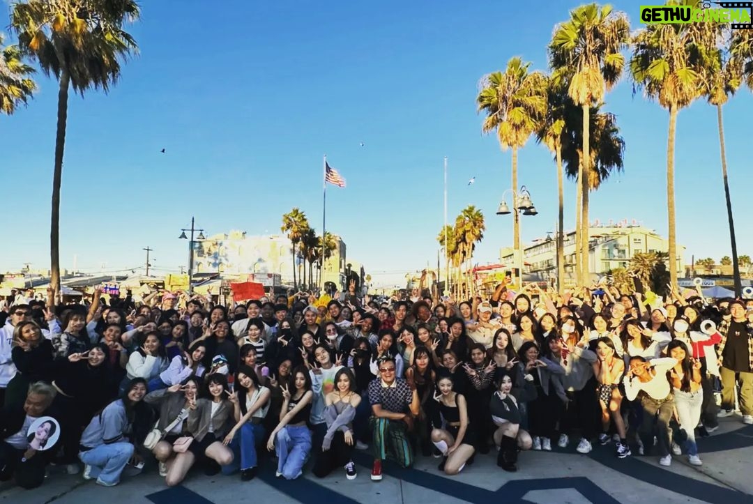 Park Jin-young Instagram - #GrooveBackChallenge_LA #JYPark #Itzy #Gotoe #고퇴경 #GrooveBack #그루브백 #박진영 LA fans and Itzy and Midzy, Thank you for helping me get that 'Groove Back'!♡