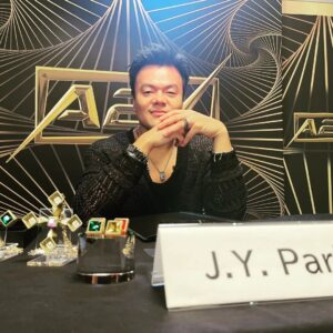 Park Jin-young Instagram - #A2K #JYP #RepublicRecords 
1st audition in Atlanta is done.
Thanks for everybody who came out!
Now we move on to Chicago.
So excited to see more talents.
Don't hesitate to try since we're looking for passion & potential over skill!