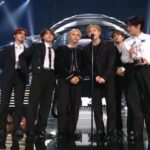 Park Jin-young Instagram - #StrayKids #스트레이키즈 #VMA #VMAs #MTV #YouMakeStrayKidsStay @VMAs @MTV 정말 쉽지 않은 길을 묵묵히 참아내고 이겨내면서 와준 걸 알기에 이 상이 더욱 값지고 빛나 보인다. 정말 축하해!!^^ Knowing how many hardships you had to persevere and overcome, the trophy looks so shiny today. Congrats!! :)