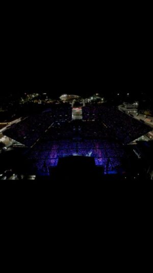 Park Jin-young Instagram - #TWICE #트와이스 #Ready_To_Be_Tour_In_Mexico_City #Foro_Sol #Igotyou
Wow what a spectacular scene....
So proud of Twice and Mexico's Once♡
Hope you had a beautiful time together!
I wish I was there too :)