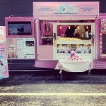 Park Min-young Instagram - 졸려죽겠지만 우리팬들덕분에 웃음이나와요 #wwwskfangroup 🎀 Thank you so much for your love & support 💕