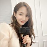 Park Min-young Instagram - 📷 얘랑 친해지는중