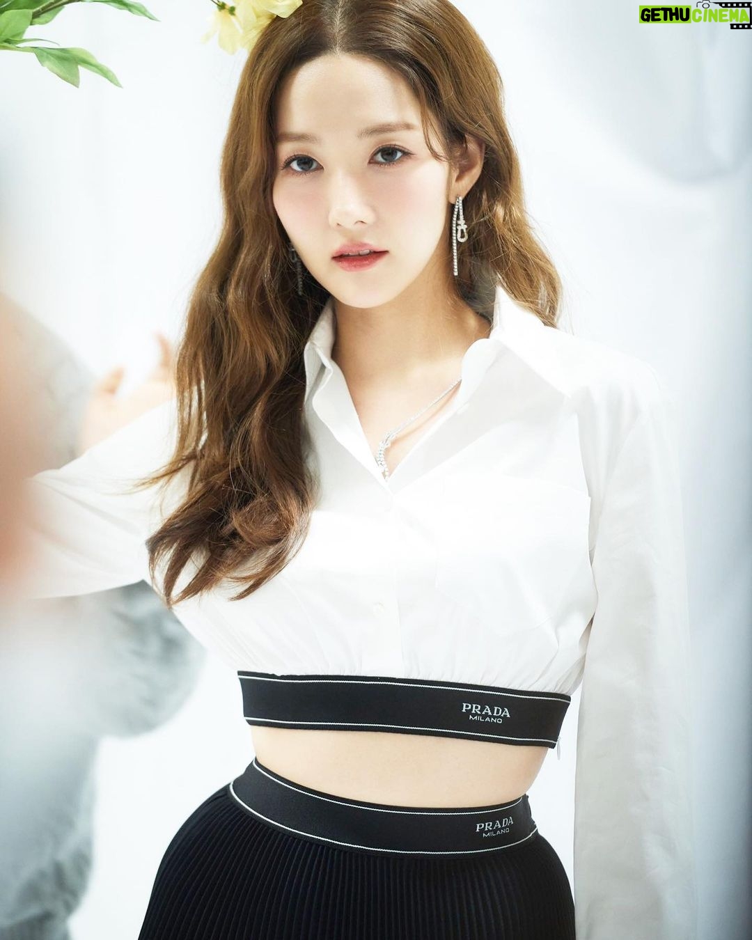 Park Min-young Instagram - Good morning, 🥕